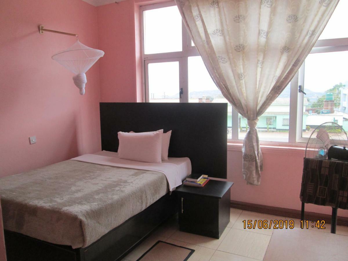 Bluegum Avenue Lodge Zomba 外观 照片